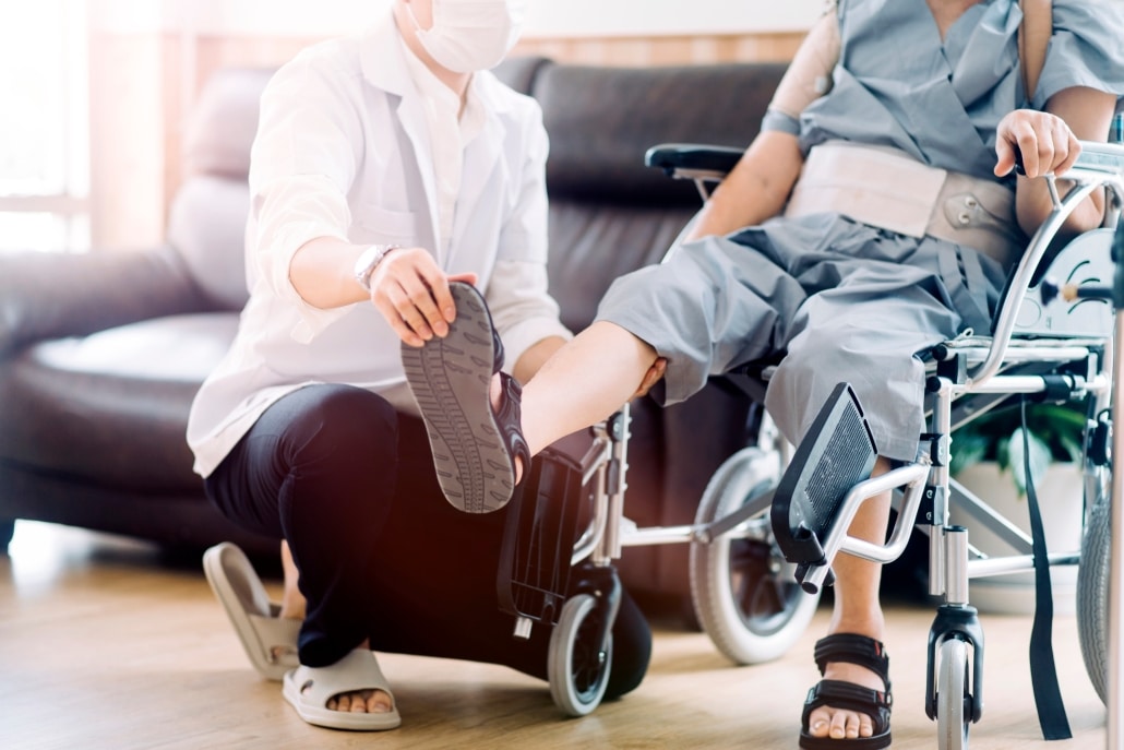 How to Become a Home Health Physical Therapist Assistant